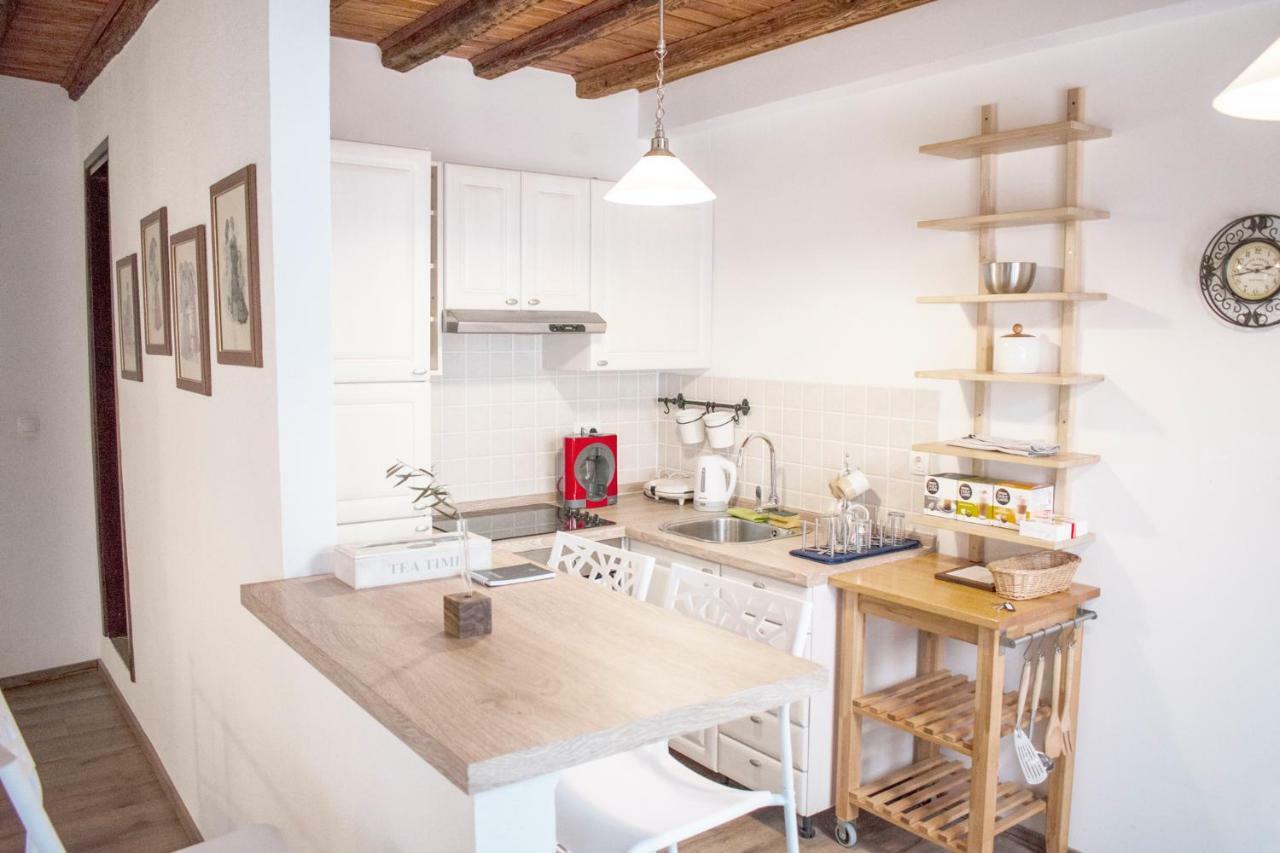 Romantic Studios Ровинь Экстерьер фото